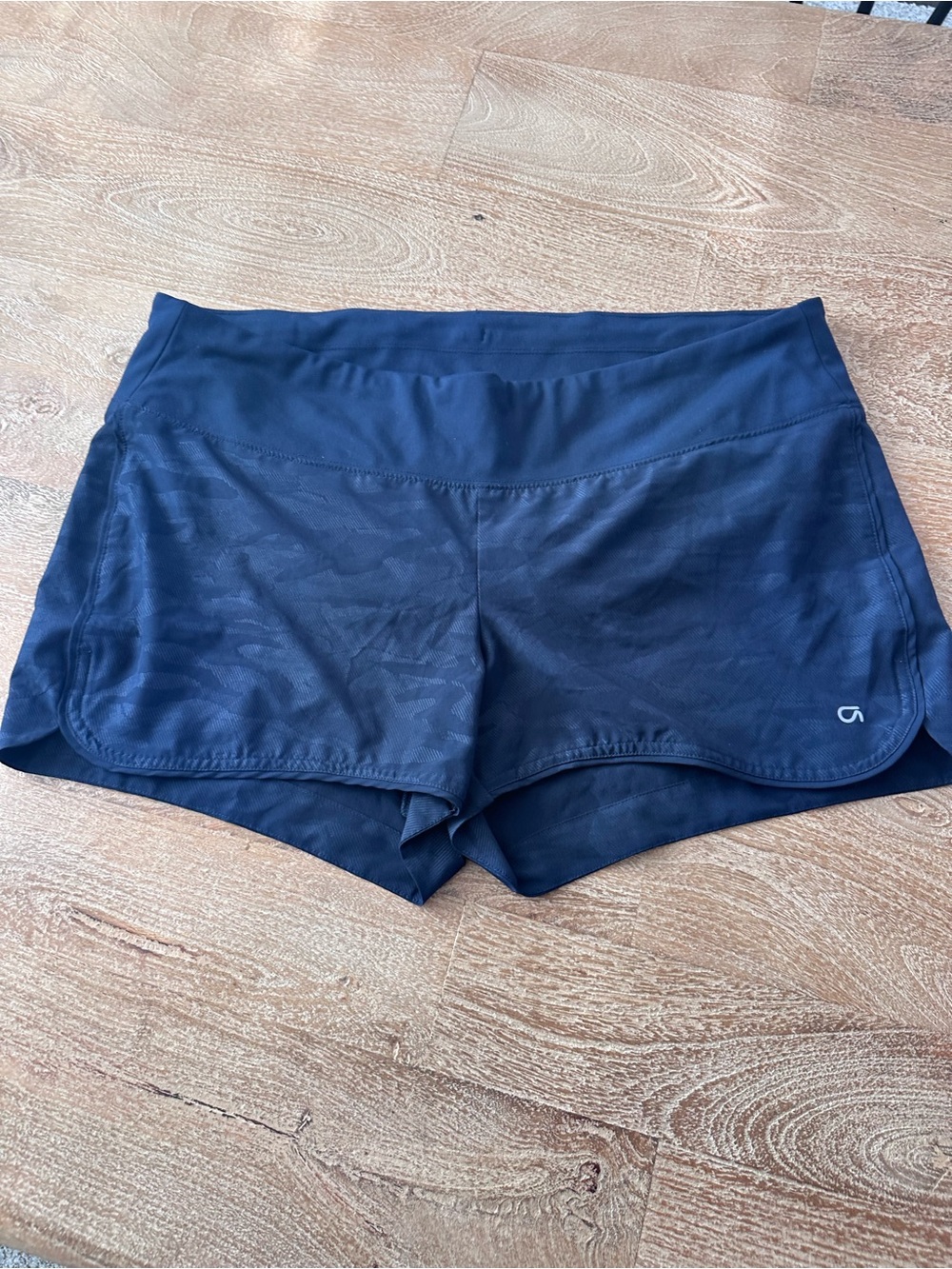 GAP fit Maternity shorts